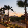https://cdn.worldota.net/t/{size}/hotel_review/91/52/915254251d2cb21d598471a6990a411f3b0d210d.JPEG