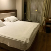 https://cdn.worldota.net/t/{size}/hotel_review/92/1c/921cfef578b35de7b728a1633aeb445d19413f9c.JPEG