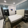 https://cdn.worldota.net/t/100x100/hotel_review/92/a4/92a426afcdc44a980c0f3525c78651fc9b5534f9.JPEG