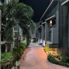 https://cdn.worldota.net/t/100x100/hotel_review/93/ec/93ecd34fbbbde1d040b8e074c341bdbcce81c45f.JPEG