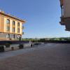 https://cdn.worldota.net/t/100x100/hotel_review/94/2a/942afcd2163dddf6e0b0b503e976377052b1475e.JPEG