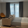 https://cdn.worldota.net/t/100x100/hotel_review/94/bb/94bba343c64be3ed8bede7b2f20d941f9b87ebdb.JPEG