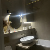 https://cdn.worldota.net/t/100x100/hotel_review/98/69/9869ba387b99e31203db497ae9c15eb2410f8f6d.JPEG