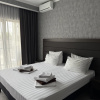 https://cdn.worldota.net/t/100x100/hotel_review/9f/8d/9f8d0245a694550757a3c0da1df6bf9e21bef84e.JPEG