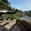 https://cdn.worldota.net/t/{size}/hotel_review/a3/0a/a30a3ce22c095b650f4535c7c8b0a0d100456e76.JPEG