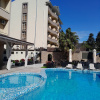 https://cdn.worldota.net/t/100x100/hotel_review/a8/31/a83190e653b6ded76d1b528f69024a628a1dc8e5.JPEG