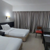 https://cdn.worldota.net/t/{size}/hotel_review/a8/5b/a85beac19314e45bc7c51fbea86b04a4c3ef9e54.JPEG