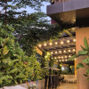 https://cdn.worldota.net/t/{size}/hotel_review/b7/8b/b78b0b26012775a5d02cffbdc0533591c1dad95d.JPEG