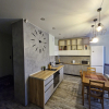 https://cdn.worldota.net/t/{size}/hotel_review/b9/0e/b90e9f6dd09ab7c14cbdbacb70677765d1409cdc.JPEG