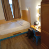 https://cdn.worldota.net/t/100x100/hotel_review/bb/12/bb12ce9343988bc1cac8d0dc75d643f9d258a92b.JPEG