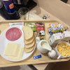 https://cdn.worldota.net/t/{size}/hotel_review/c1/f3/c1f31cdf50f191562a9aa31557c1087efab44bad.JPEG
