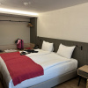 https://cdn.worldota.net/t/100x100/hotel_review/c2/f9/c2f934882777a0025dcae5daca9ae89f7e00a817.JPEG