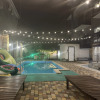 https://cdn.worldota.net/t/{size}/hotel_review/c6/e7/c6e77ccdd6fce61048c37ea04d12dd38a10359bd.JPEG