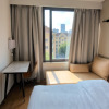 https://cdn.worldota.net/t/{size}/hotel_review/c7/1b/c71b289542c1c6ed746ff989b87c09ce32330a22.PNG