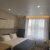 https://cdn.worldota.net/t/{size}/hotel_review/c7/86/c7863b46ae1ef990b7395de2a01a8054d1477332.JPEG
