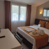https://cdn.worldota.net/t/100x100/hotel_review/cd/88/cd882bfd8bc6303ed2600be2c8248ef7fc8db49d.JPEG