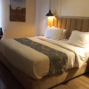 https://cdn.worldota.net/t/100x100/hotel_review/ce/af/ceaf9c27f8033cd173669eee6549e8401f219c6c.JPEG