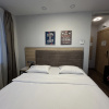 https://cdn.worldota.net/t/100x100/hotel_review/d0/b0/d0b024b187f82c6152a05dde405908c513611047.JPEG