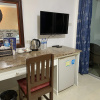 https://cdn.worldota.net/t/{size}/hotel_review/d6/27/d6274b28c4e22eaf307e1eee3ee8a0e2897c523d.JPEG