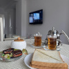 https://cdn.worldota.net/t/{size}/hotel_review/d6/5f/d65f5d9137afad960b50f2561e3a2bb55d582a3d.JPEG