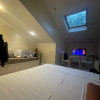 https://cdn.worldota.net/t/100x100/hotel_review/d9/34/d934ac4495d476df500ac2e9a553dac46113b8fa.JPEG