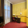 https://cdn.worldota.net/t/{size}/hotel_review/d9/51/d9517738ffc10e601d30d4671c704f017d2219ba.JPEG