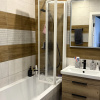 https://cdn.worldota.net/t/100x100/hotel_review/da/f0/daf0edb43cce3a9ff6c3e57e6bc8ee512bdad98b.JPEG