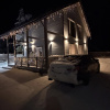 https://cdn.worldota.net/t/{size}/hotel_review/db/3a/db3ad3feb6cace39ff22b98bb95248656ed52395.JPEG