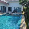 https://cdn.worldota.net/t/100x100/hotel_review/dd/a6/dda6129ab478dd26a070d4cdf3307811a00128eb.JPEG