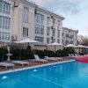 https://cdn.worldota.net/t/100x100/hotel_review/e3/c6/e3c6acc45335a1b0a78e81983bb45e872dbd0475.JPEG