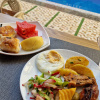 https://cdn.worldota.net/t/100x100/hotel_review/e6/ee/e6eef63dace02186ba80c81b56532163c0daf525.JPEG