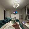 https://cdn.worldota.net/t/{size}/hotel_review/e8/61/e86161f07a083211c51d69c0eaa5bb394b2a7930.JPEG