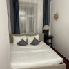 https://cdn.worldota.net/t/{size}/hotel_review/e9/95/e995f4aaa0da6783ba4fe6a89b95bf5e35c3b1f1.JPEG