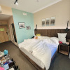 https://cdn.worldota.net/t/{size}/hotel_review/ea/6b/ea6b22d73ce1c5bb598150f103072af15879acde.JPEG