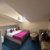 https://cdn.worldota.net/t/{size}/hotel_review/f0/13/f013bcfbdd14f8bcf29b8c9a5e54c5b7fcd83c69.JPEG