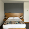 https://cdn.worldota.net/t/{size}/hotel_review/f1/7f/f17fc98925581ef42651aebf4ab13cf4e236b45b.JPEG
