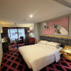 https://cdn.worldota.net/t/100x100/hotel_review/f5/ea/f5ea259d65407a4303ef87bbce46a27cbbe11ab1.JPEG
