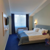 https://cdn.worldota.net/t/100x100/hotel_review/f7/63/f7638f3b646c130549221ec772d6e090afeaec1c.jpeg