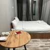 https://cdn.worldota.net/t/{size}/hotel_review/f8/d3/f8d30b59e0c34d1b24d4d11c9aee694901437175.JPEG