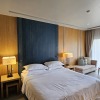 https://cdn.worldota.net/t/{size}/hotel_review/f9/8b/f98bd6b308ae8047e6966e48bb0c05d96c3d1d7f.JPEG