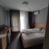 https://cdn.worldota.net/t/{size}/hotel_review/f9/d0/f9d0db0fbfbd9e40690488a26e9eab1b89e48c98.jpeg