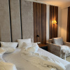 https://cdn.worldota.net/t/100x100/hotel_review/f9/e4/f9e4ed4dfc1e965fa66c1b4a555ce6dc41d62f14.JPEG