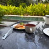 https://cdn.worldota.net/t/{size}/hotel_review/fc/75/fc7566f3735b79b22d3f98aef7b28dd427f77b6d.JPEG