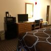 Отель Quincy Inn and Suites, фото 3