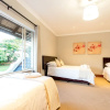 Отель OR Tambo Guest House, фото 6