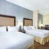 Отель Holiday Inn Express Hotel & Suites BYRAM, an IHG Hotel, фото 6