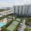 Отель Ocean Reserve Luxury Condos Across from Sunny Isles Beach, фото 1