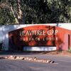 Отель Heavitree Gap Outback Lodge в Элис-Спрингсе