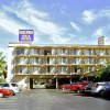 Отель Greenway Inn & Suites, фото 1