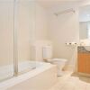 Отель Bentley Suites, фото 8